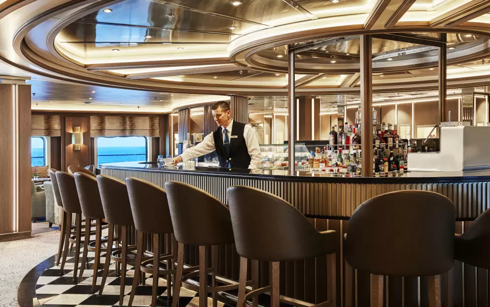 Silversea, Atrium.jpg